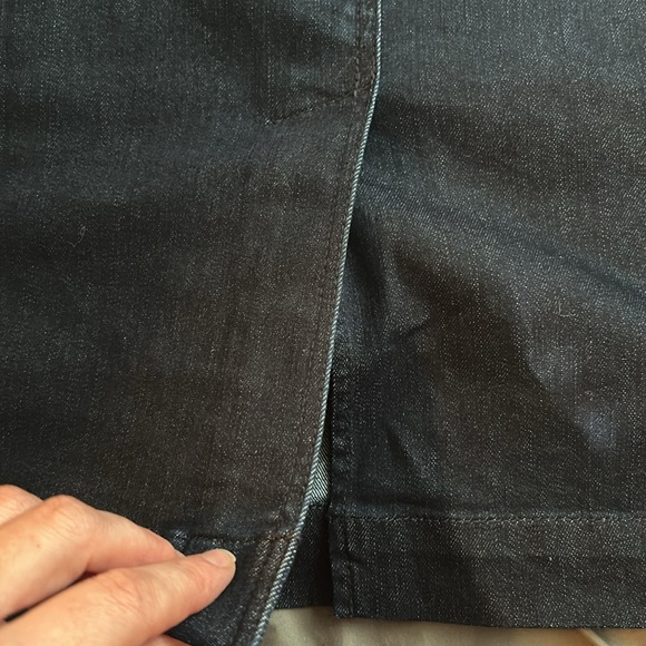 NWOT Talbots size 8 den skirt - Picture 8 of 9